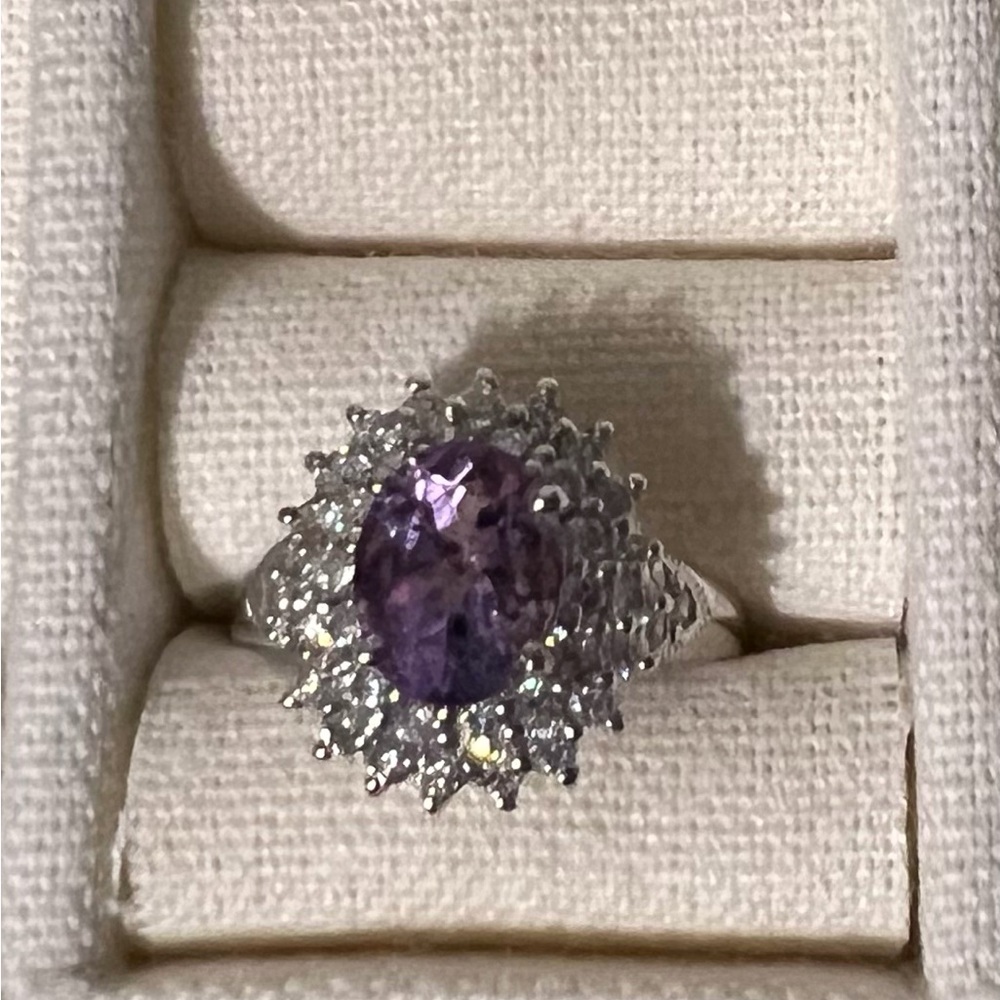 Elegant Purple and Silver Women's Ring